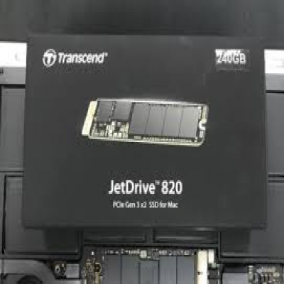 SSD Transcend 820S